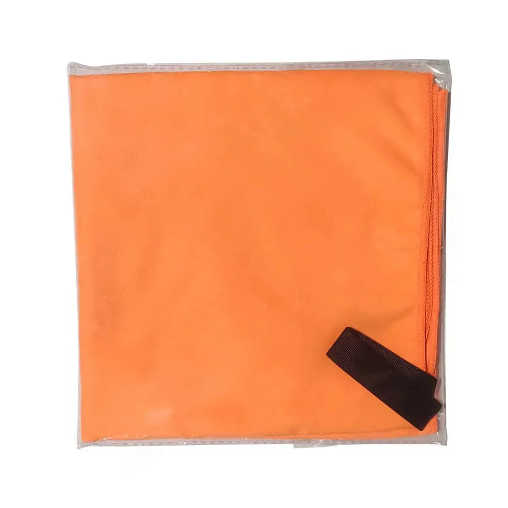 Microfiber Quick-Dry Towel – Lightweight Sandproof Sports & Travel Towel