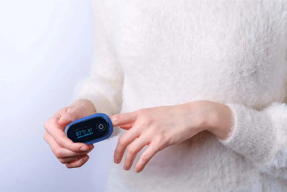 Fingertip Pulse Oximeter – SpO2 & Heart Rate Monitor